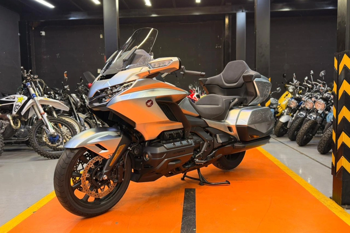 HONDA GOLDWING 2025